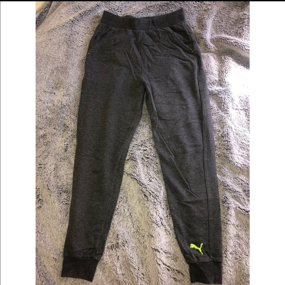 Girls PUMA Grey Sweatpant